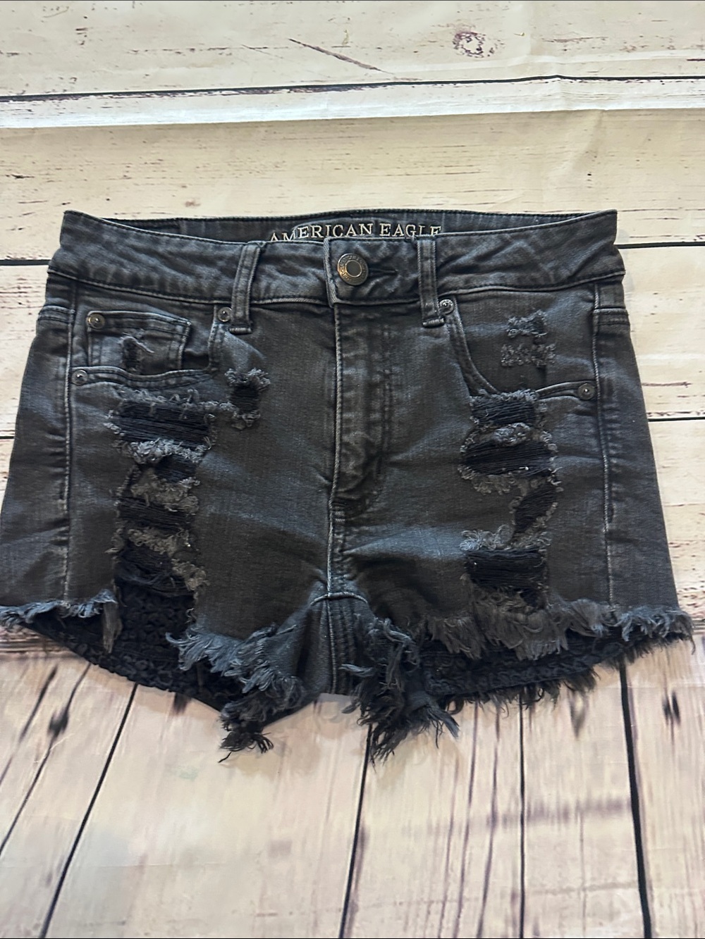 American Eagle 🦅 Outfitters Black Distressed High-Rise Jean Shorts lace pockets